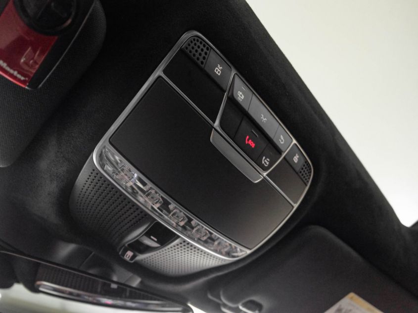 2019 MERCEDES-BENZ S 560 WDDUG8DB8KA461425