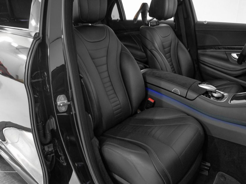 2019 MERCEDES-BENZ S 560 WDDUG8DB8KA461425