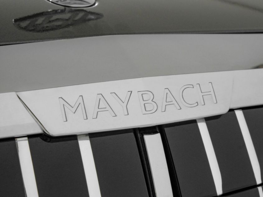2019 MERCEDES-BENZ S 560 WDDUG8DB8KA461425