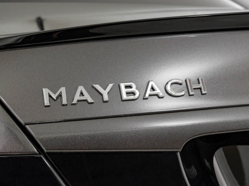 2019 MERCEDES-BENZ S 560 WDDUG8DB8KA461425