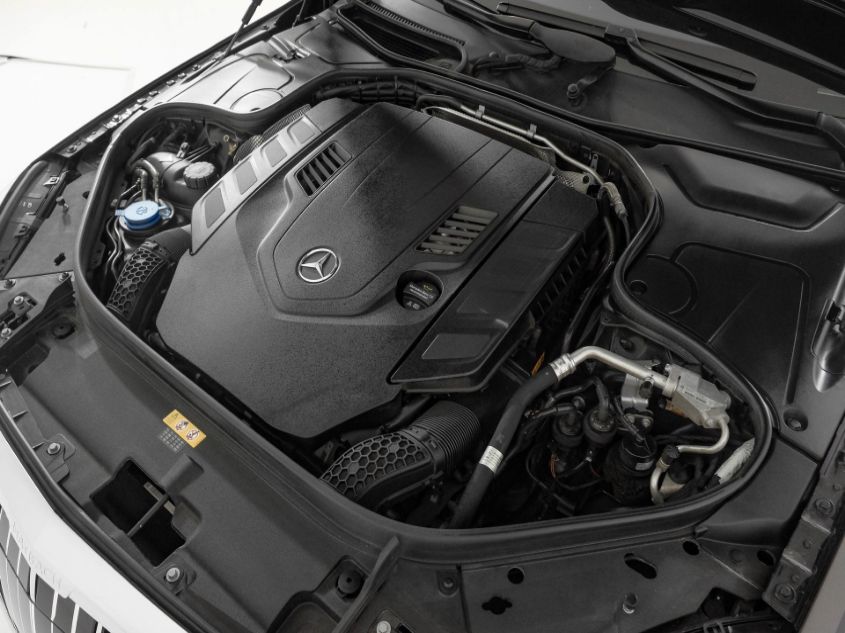 2019 MERCEDES-BENZ S 560 WDDUG8DB8KA461425