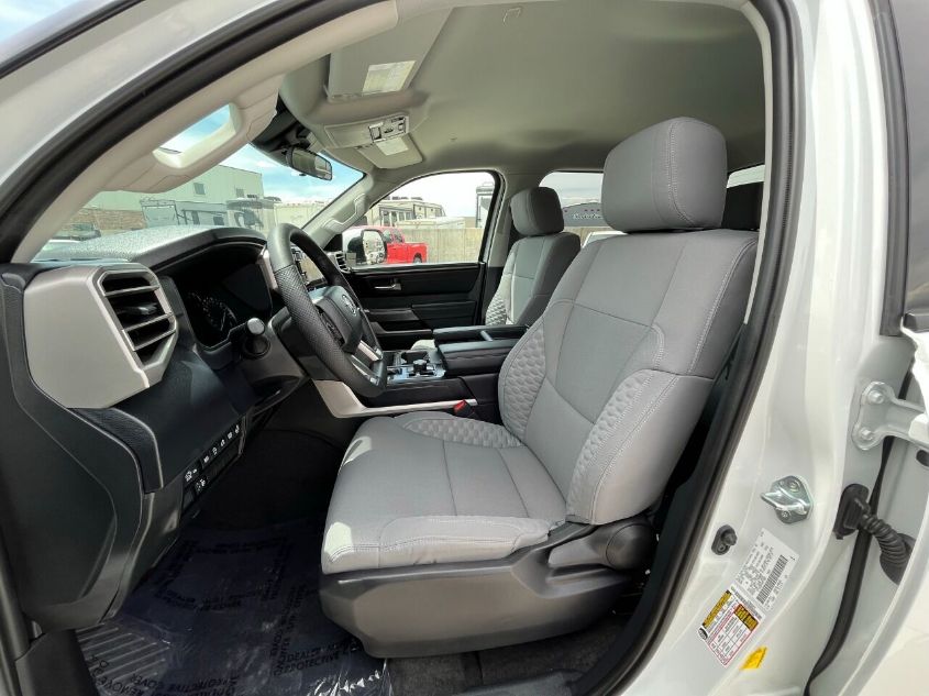 2022 TOYOTA TUNDRA CREWMAX SR/CREWMAX SR5 5TFLA5DB1NX017083