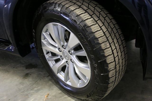 2017 INFINITI QX80 JN8AZ2NF6H9644424