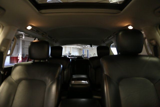 2017 INFINITI QX80 JN8AZ2NF6H9644424