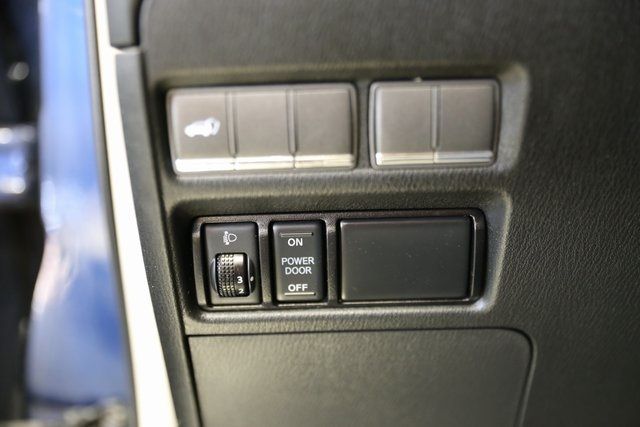 2017 INFINITI QX80 JN8AZ2NF6H9644424