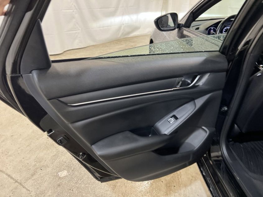 2019 HONDA ACCORD SPORT 1HGCV1F33KA154903