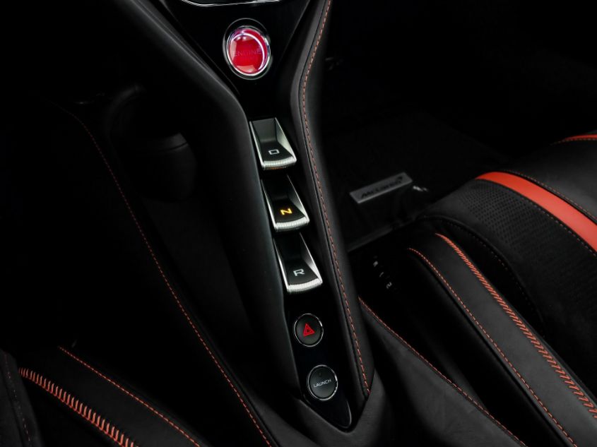 2020 MCLAREN AUTOMOTIVE 720S SBM14FCA6LW003929