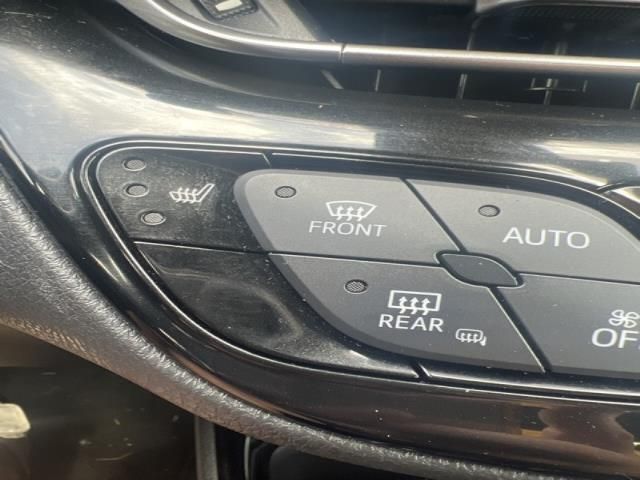 2019 TOYOTA C-HR XLE/LE/LIMITED JTNKHMBX6K1025268