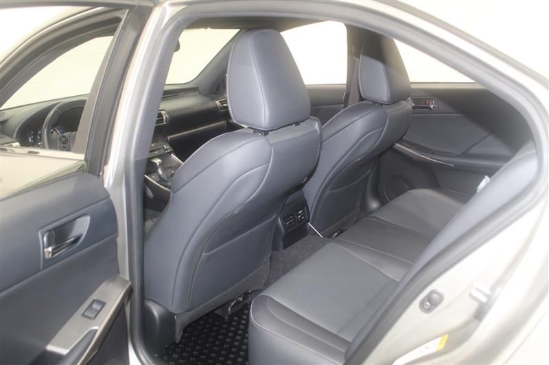 2015 LEXUS IS 250 JTHCF1D28F5024554