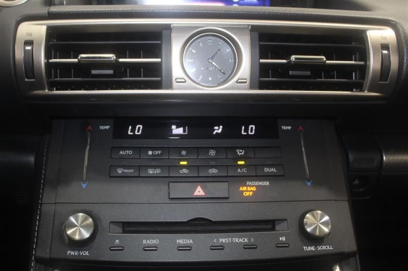 2015 LEXUS IS 250 JTHCF1D28F5024554