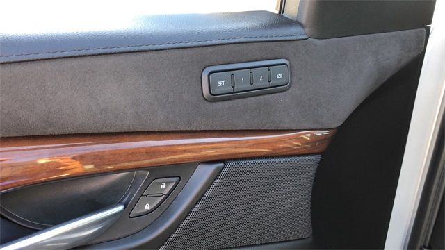2019 CADILLAC ESCALADE ESV LUXURY 1GYS3HKJ2KR189232