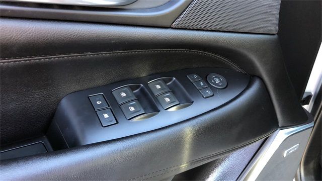 2019 CADILLAC ESCALADE ESV LUXURY 1GYS3HKJ2KR189232