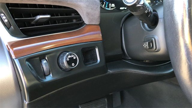 2019 CADILLAC ESCALADE ESV LUXURY 1GYS3HKJ2KR189232