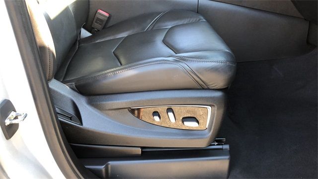 2019 CADILLAC ESCALADE ESV LUXURY 1GYS3HKJ2KR189232
