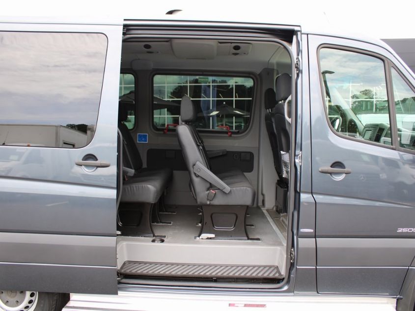 2014 MERCEDES-BENZ SPRINTER PASSENGER VANS WDZPE7DC6E5868625