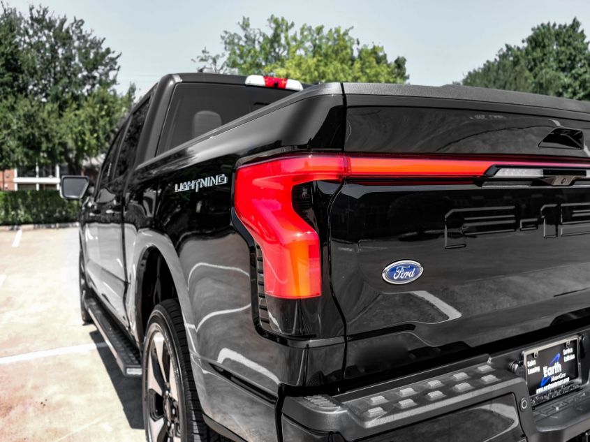 2022 FORD F150 LIGHTNING PRO/LIGHTNING X 1FT6W1EV7NWG02983
