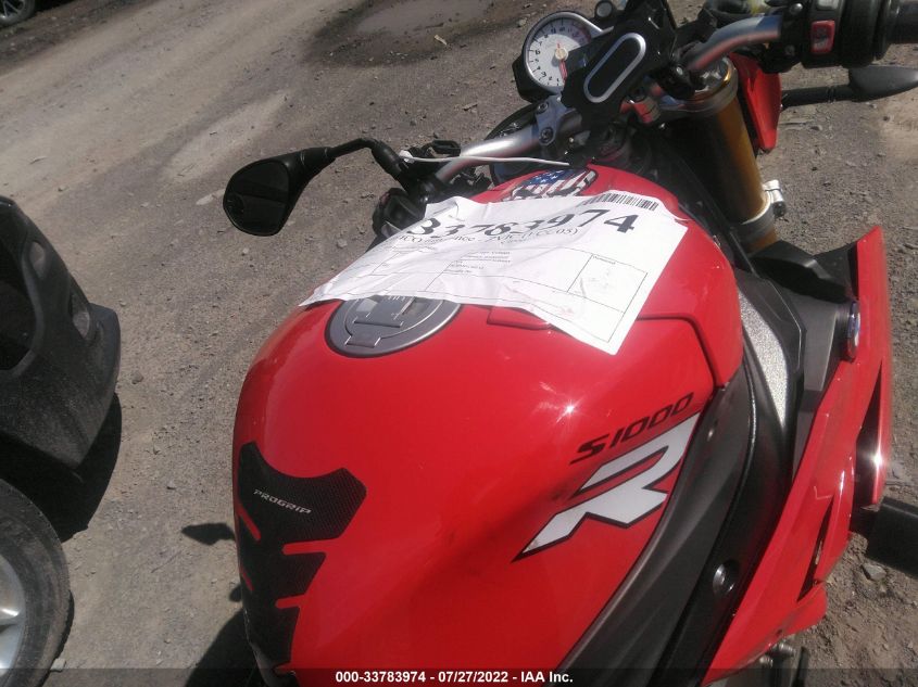 2015 BMW S 1000 R WB10D1208FZ199601