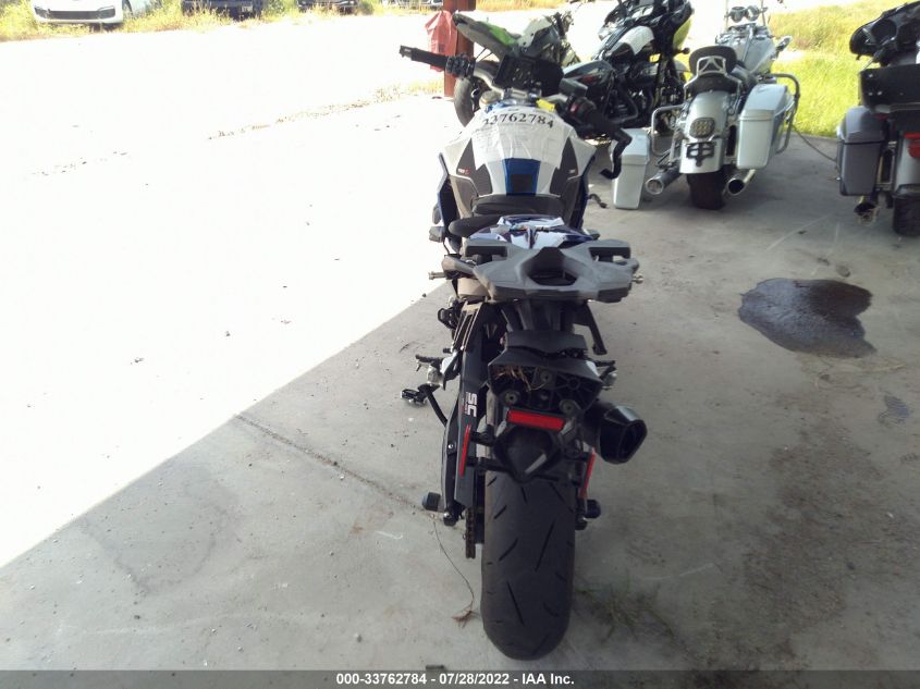 2022 BMW F 900 R WB10K1301N6F13872
