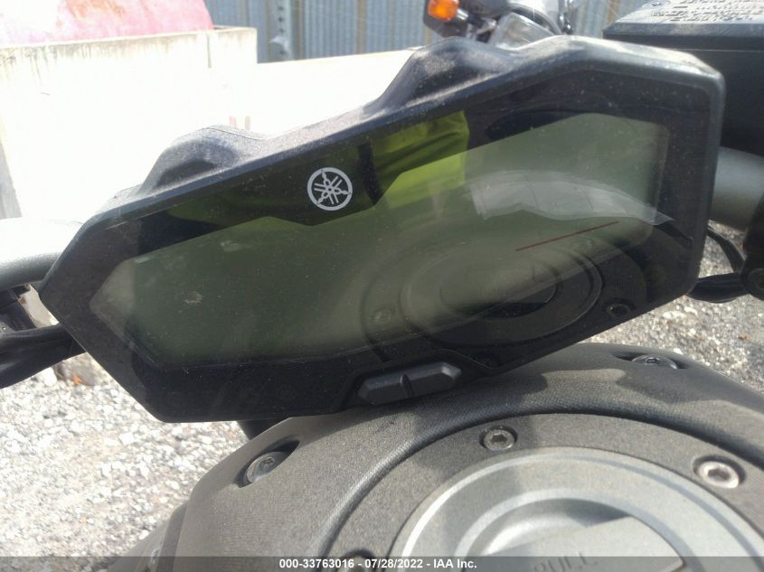 2016 YAMAHA FZ07 JYARM06E4GA008939