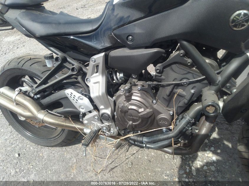 2016 YAMAHA FZ07 JYARM06E4GA008939