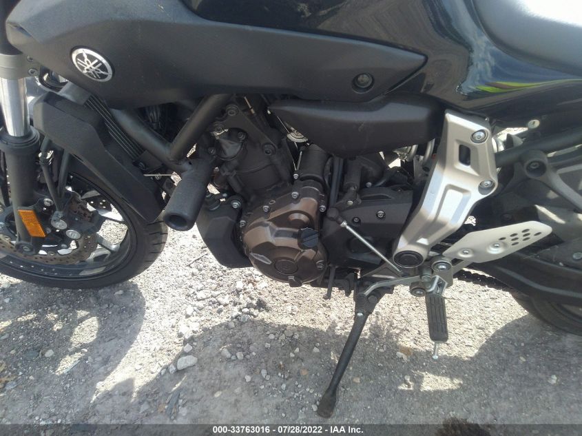 2016 YAMAHA FZ07 JYARM06E4GA008939