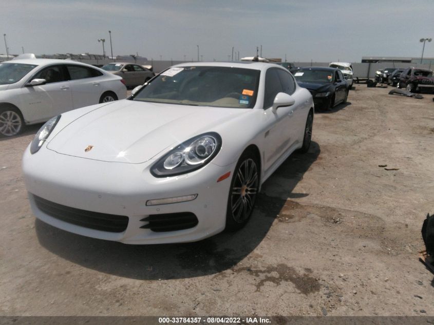 2015 PORSCHE PANAMERA WP0AA2A72FL007161