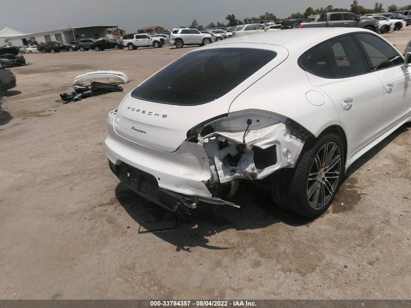 2015 PORSCHE PANAMERA WP0AA2A72FL007161
