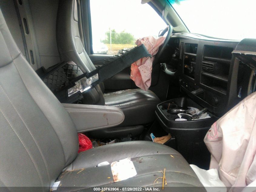 2017 CHEVROLET EXPRESS CARGO VAN 1GCWGBFF8H1124424
