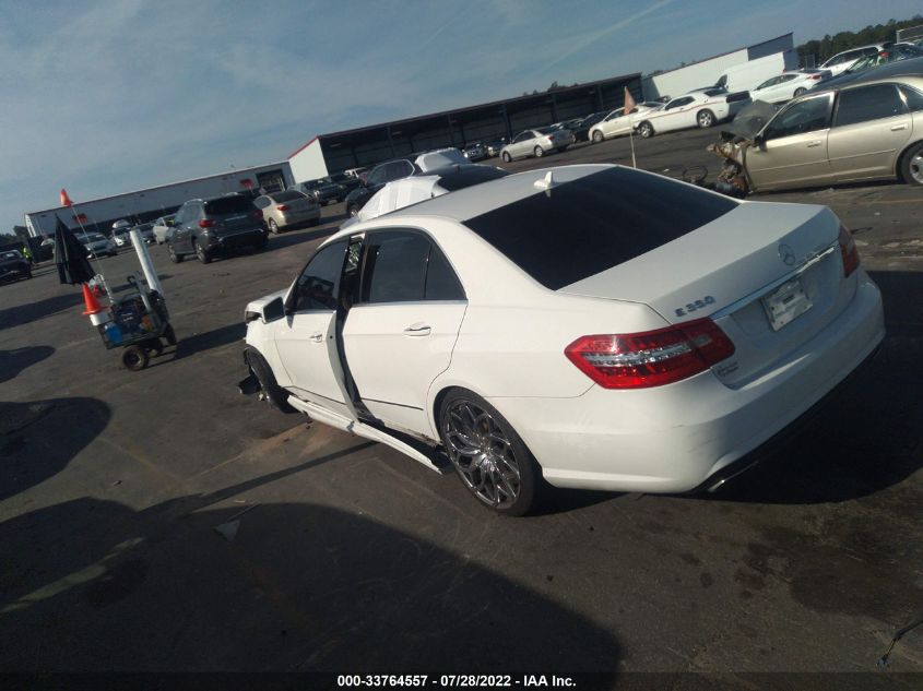 2013 MERCEDES-BENZ E 350 WDDHF5KB3DA727345
