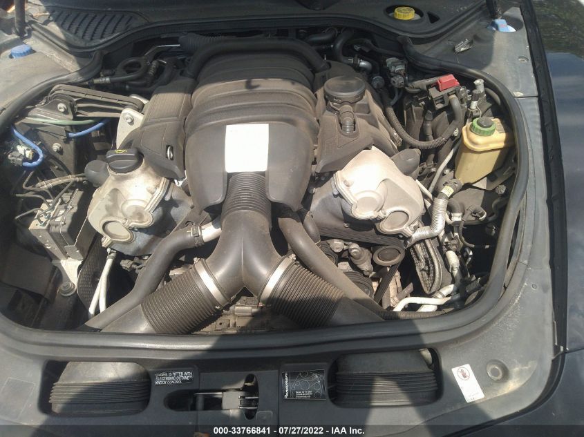 2015 PORSCHE PANAMERA WP0AA2A71FL001254