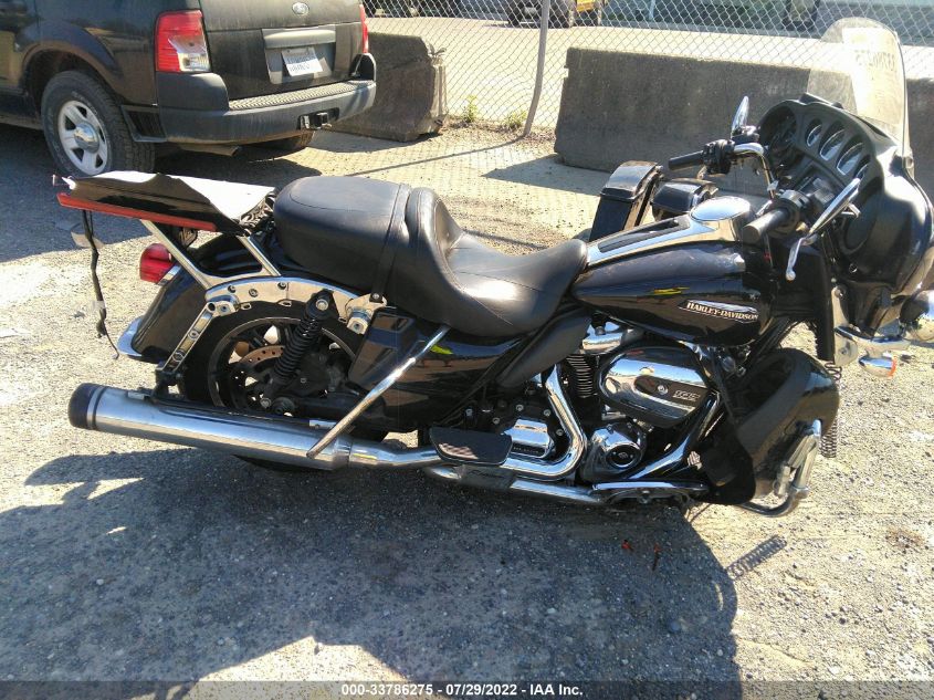 2018 HARLEY-DAVIDSON FLHTCU ULTRA CLASSIC ELECTRA GLD 1HD1FCC34JB654398