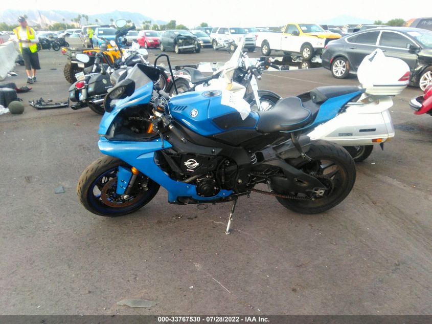 2018 YAMAHA YZFR1 JYARN39E2JA003689