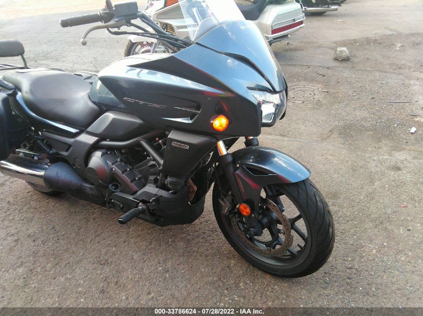 2015 HONDA CTX700 D JH2RC6958FK100092