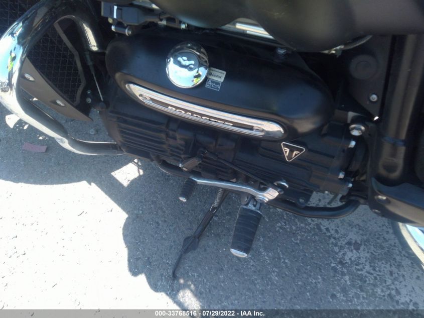 2018 TRIUMPH MOTORCYCLE ROCKET III ROADSTER SMTC02L48JJ857459