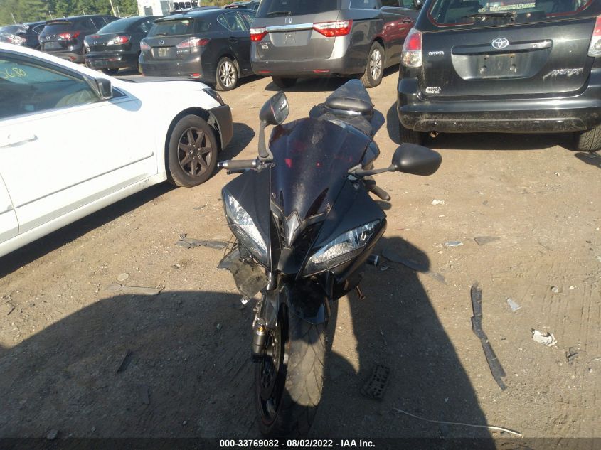 2011 YAMAHA YZFR6 JYARJ16E0BA022280