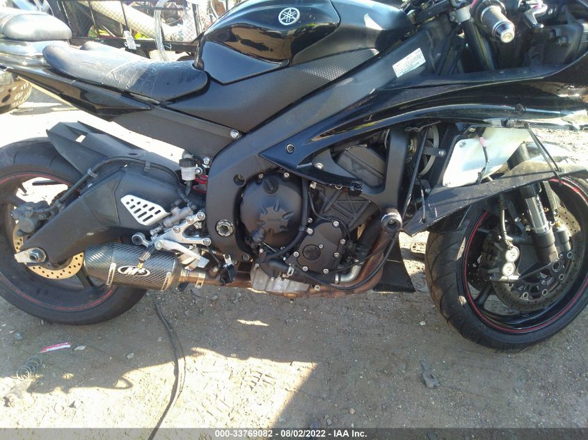2011 YAMAHA YZFR6 JYARJ16E0BA022280
