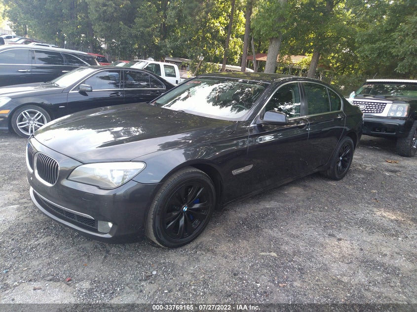 2011 BMW 740I VIN: WBAKA4C59BC392172