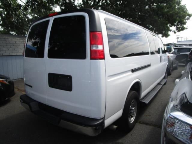 2020 CHEVROLET EXPRESS PASSENGER LT 1GAZGPFG1L1116184