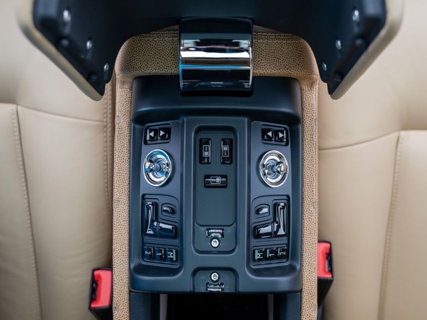 2014 ROLLS-ROYCE PHANTOM SCA681S56EUX73063