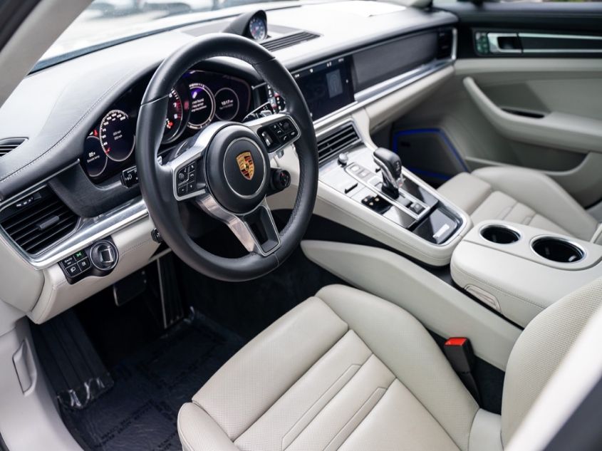2019 PORSCHE PANAMERA GTS WP0AG2A7XKL139433