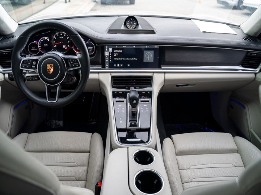 2019 PORSCHE PANAMERA GTS WP0AG2A7XKL139433