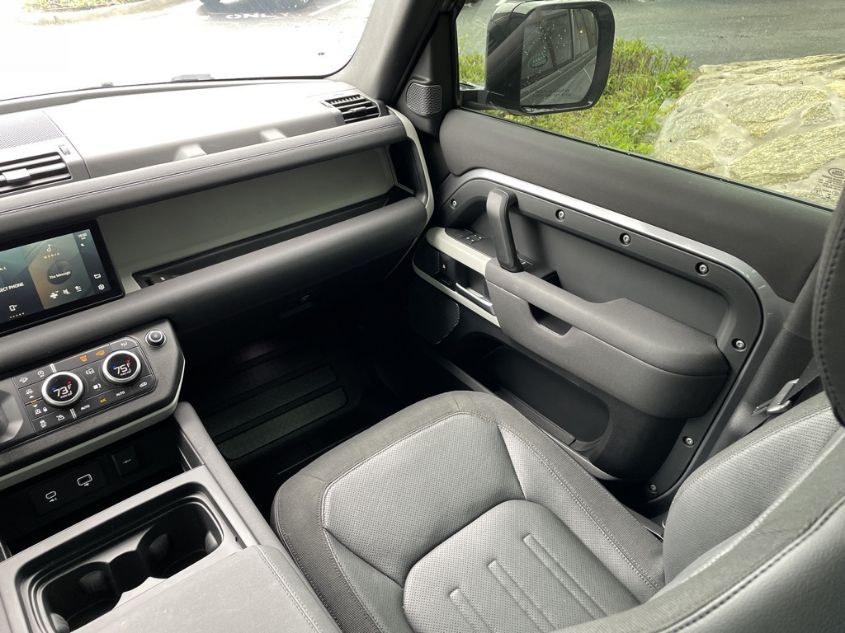 2021 LAND ROVER DEFENDER SE SALEP7RUXM2047796