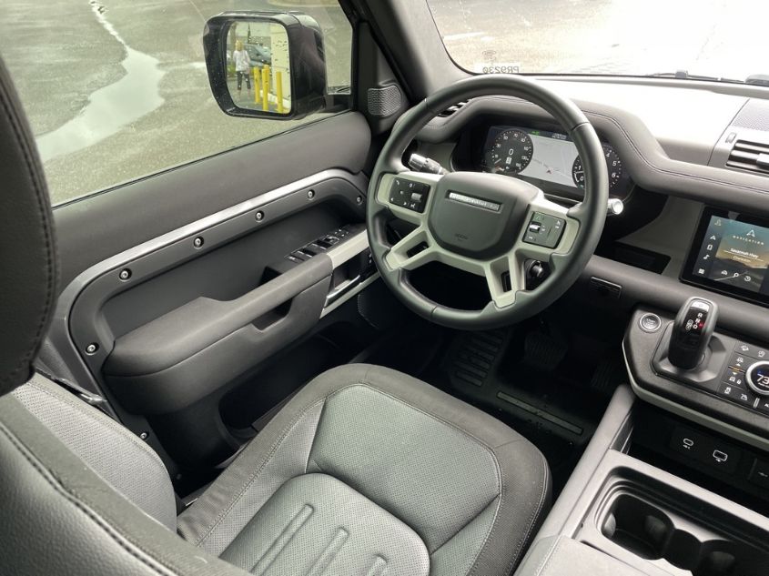 2021 LAND ROVER DEFENDER SE SALEP7RUXM2047796