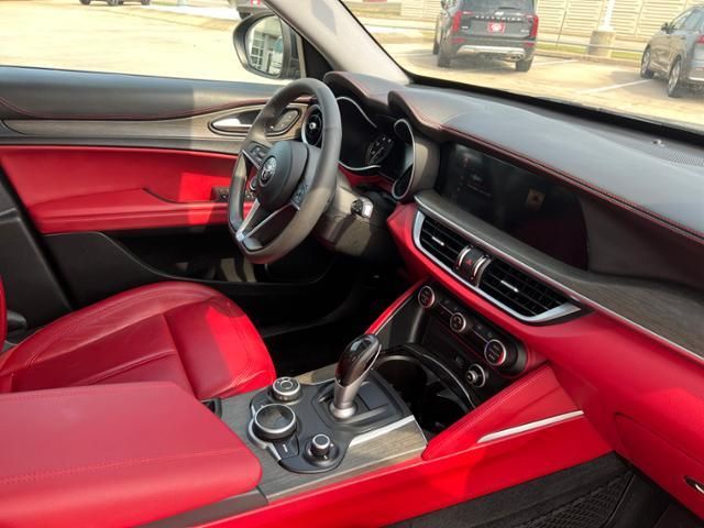 2019 ALFA ROMEO STELVIO TI ZASPAKBN2K7C32231