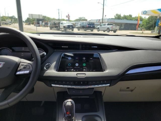 2022 CADILLAC XT4 FWD LUXURY 1GYAZAR44NF162282