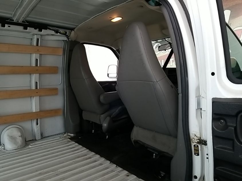 2018 CHEVROLET EXPRESS CARGO VAN 1GCWGAFGXJ1905261