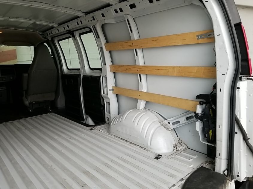 2018 CHEVROLET EXPRESS CARGO VAN 1GCWGAFGXJ1905261