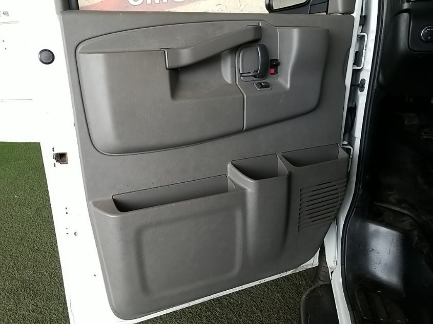 2018 CHEVROLET EXPRESS CARGO VAN 1GCWGAFGXJ1905261