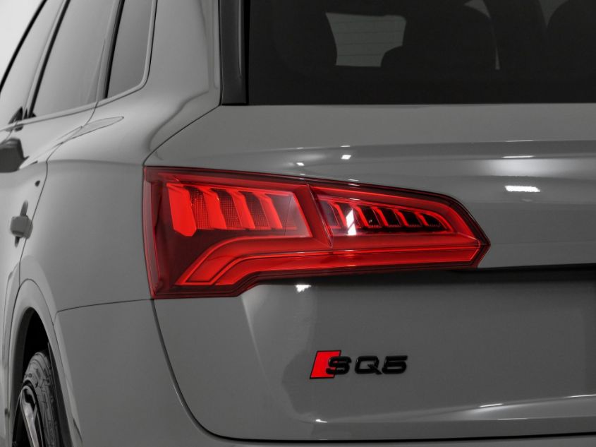 2020 AUDI SQ5 PREMIUM PLUS WA1B4AFY0L2078586