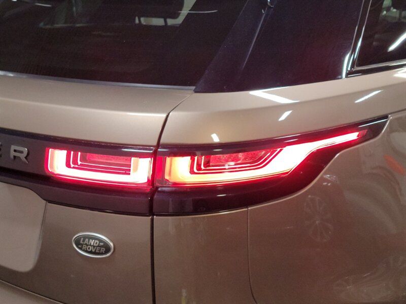 2018 LAND ROVER RANGE ROVER VELAR R-DYNAMIC SE SALYL2RV1JA763606